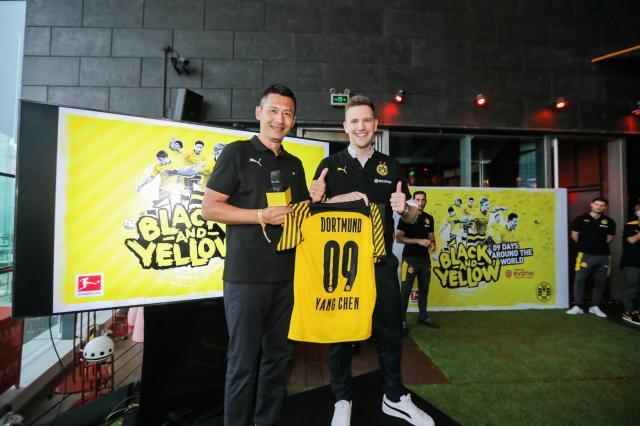 开云体育入口-专访杨晨①：人家孩子打欧洲杯，咋咱们孩子被摩擦？